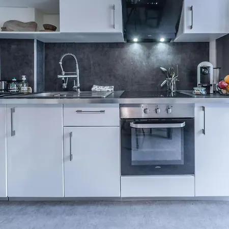 아파트 *le Claussat* Paisible - Rdc - Proche Centre Ville *